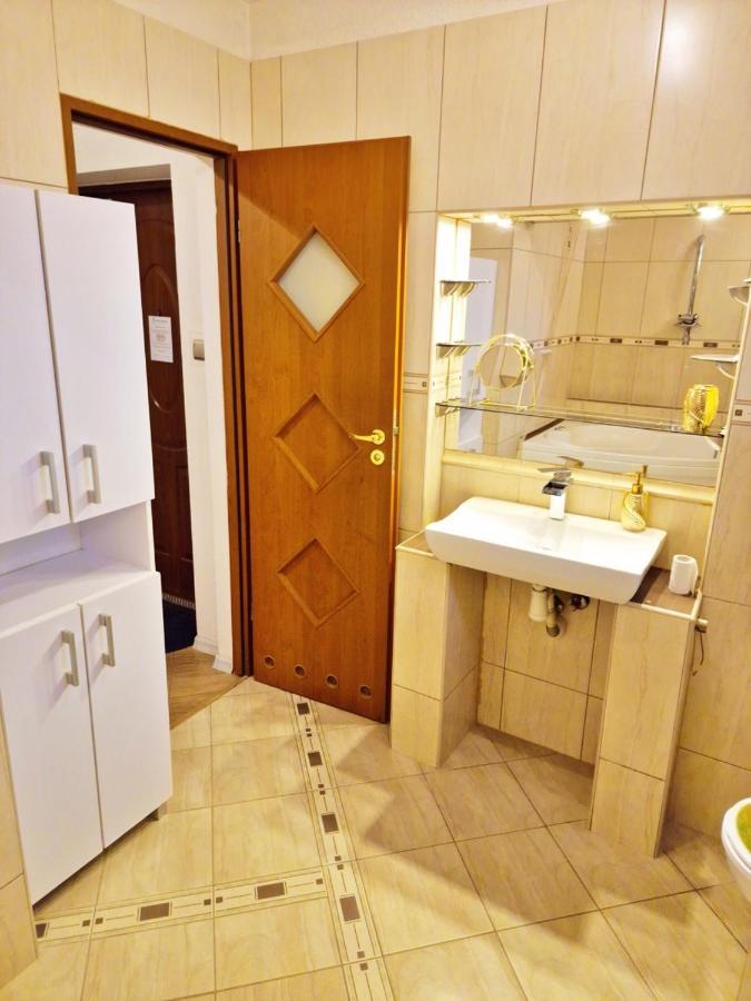 Kochanowskiego Apartment Swinoujscie Ngoại thất bức ảnh